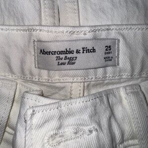 A&F Low Rise Baggy Jeans